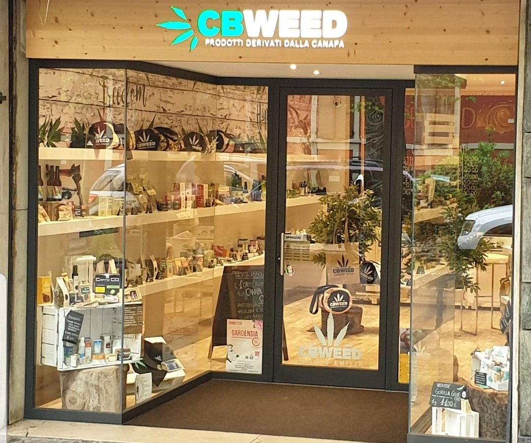 Cannabis legale Reggio Emilia